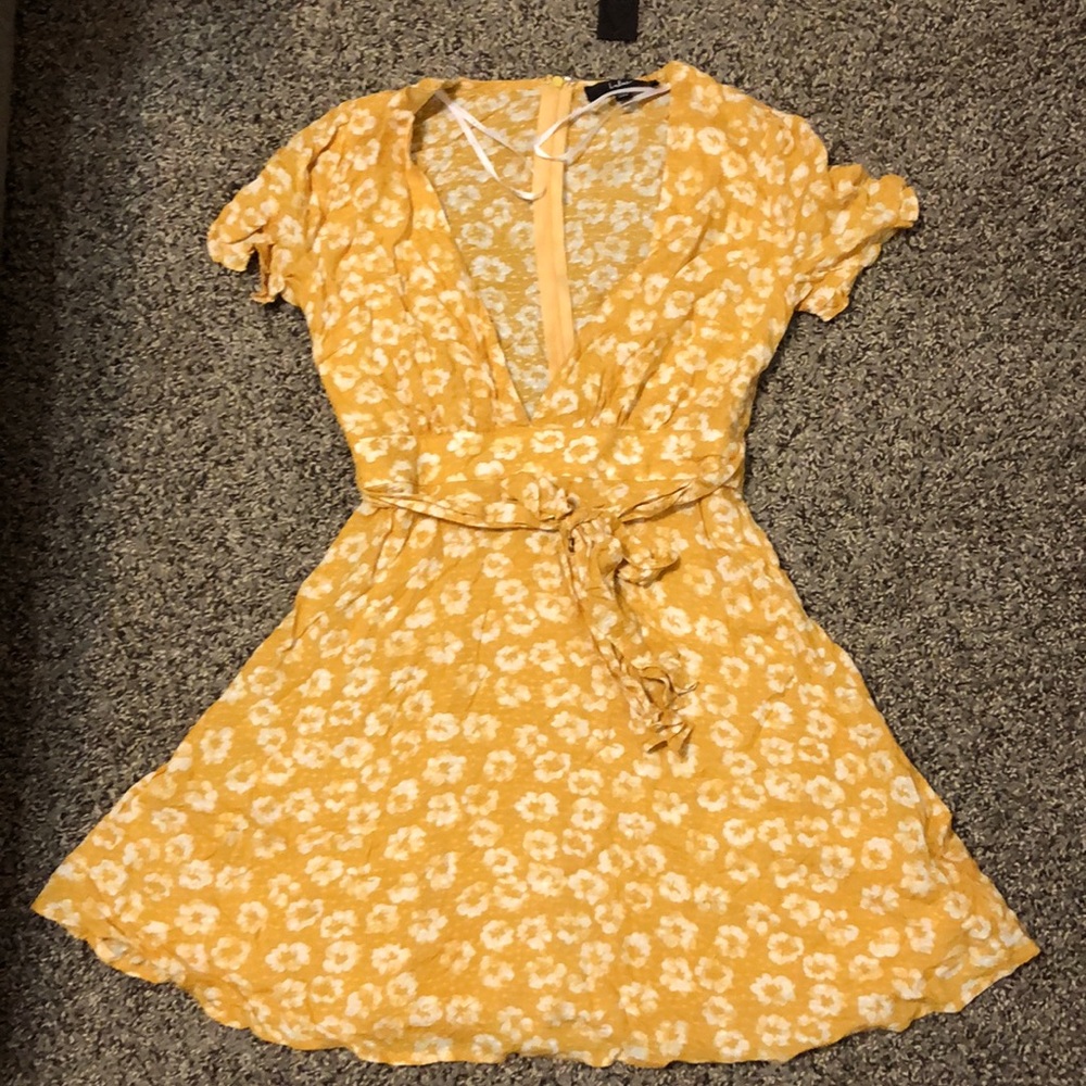 Lulus yellow floral dress